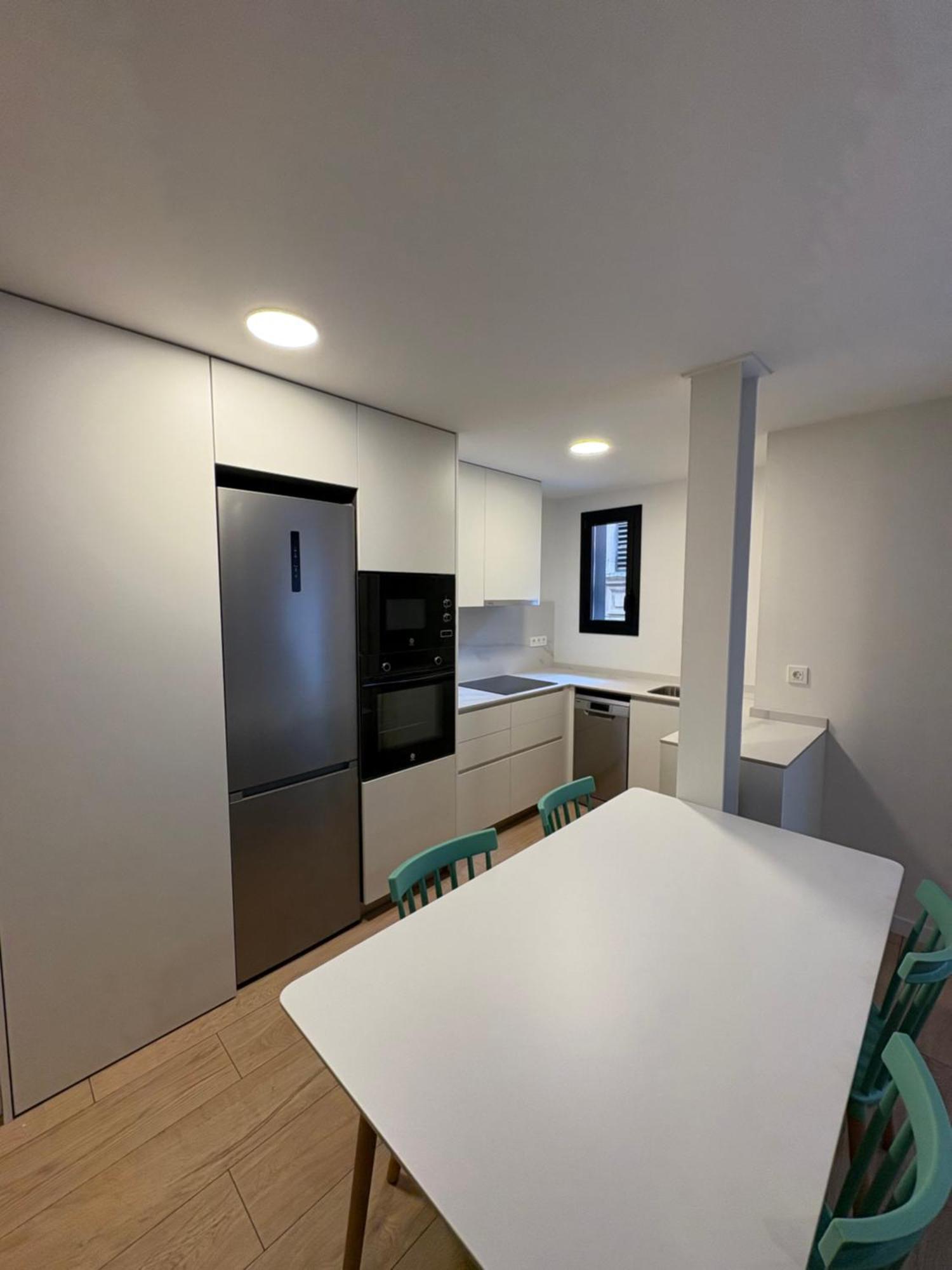 Reusia Apartaments Extérieur photo